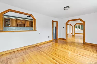 9001 215th Street, Queens Village, NY 11428 - Photo 23