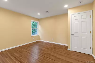 12 Wren Court, Northport, NY 11768 - Photo 9