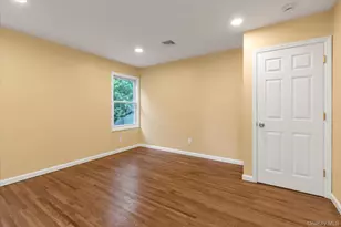 12 Wren Ct, Northport, NY 11768 - Photo 9