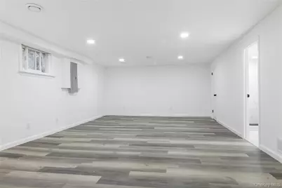 11 Queen Street, New Windsor, NY 12553 - Photo 13