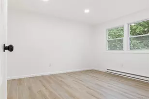 11 Queen St, New Windsor, NY 12553 - Photo 11