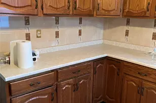 116 Gavin, Yonkers, NY 10701 - Photo 11