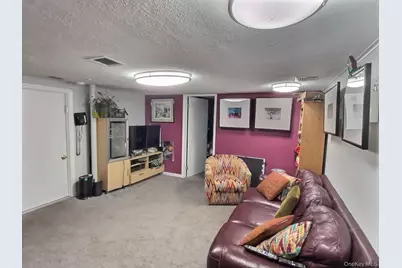 467 Susan Court, West Hempstead, NY 11552 - Photo 37