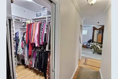 467 Susan Court, West Hempstead, NY 11552 - Photo 19