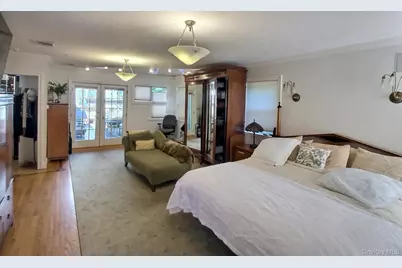 467 Susan Court, West Hempstead, NY 11552 - Photo 21