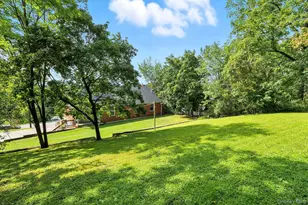 23 Robert Rd, Poughkeepsie, NY 12603 - Photo 25