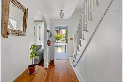 176 S Grand Avenue, Poughkeepsie, NY 12603 - Photo 5