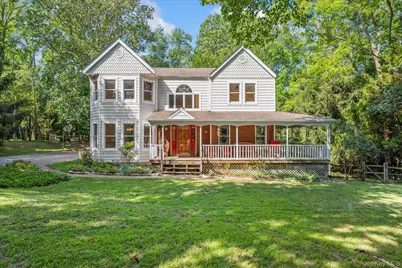 136 Private Road, Shoreham, NY 11786 - Photo 3