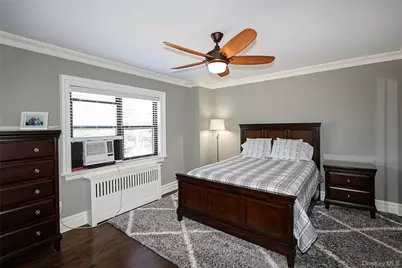 309 Main Street #Unit D, Roslyn, NY 11576 - Photo 15