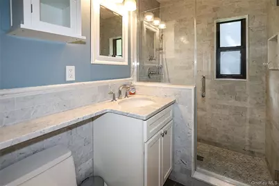 309 Main Street #Unit D, Roslyn, NY 11576 - Photo 17