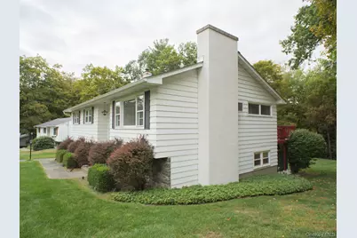 30 Richard Road, Hyde Park, NY 12538 - Photo 3