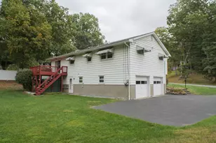 30 Richard Rd, Hyde Park, NY 12538 - Photo 5