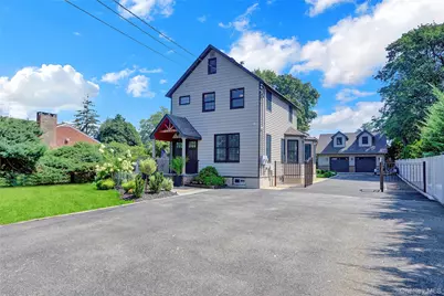 2325 Centre Avenue, Bellmore, NY 11710 - Photo 31