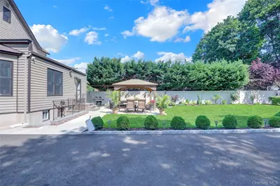 2325 Centre Avenue, Bellmore, NY 11710 - Photo 29