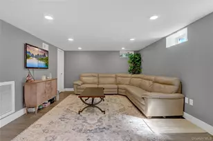 2325 Centre Ave, Bellmore, NY 11710 - Photo 17