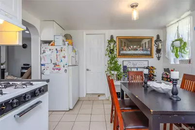 249 N Macquesten Parkway, Mount Vernon, NY 10550 - Photo 11