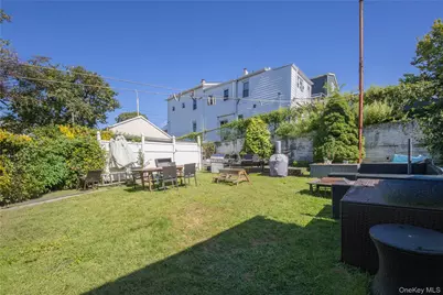 249 N Macquesten Parkway, Mount Vernon, NY 10550 - Photo 7