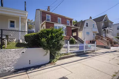 249 N Macquesten Parkway, Mount Vernon, NY 10550 - Photo 3