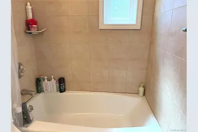 224-65 Kingsbury Avenue #B, Bayside, NY 11364 - Photo 15