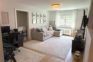 224-65 Kingsbury Ave, Bayside, NY 11364 - Photo 9