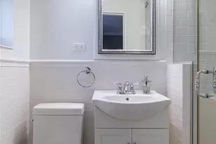 640 W 231st St, Bronx, NY 10463 - Photo 11