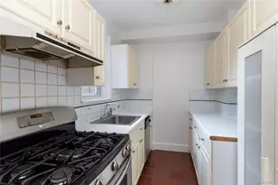 640 W 231st St, Bronx, NY 10463 - Photo 7