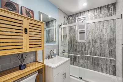 110-20 71st Avenue #333, Forest Hills, NY 11375 - Photo 15