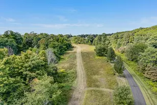 31 Oak Grove Rd, Clinton Corners, NY 12514 - Photo 11