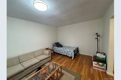 145 Smith #D4, Freeport, NY 11520 - Photo 3