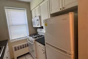 145 Smith, Freeport, NY 11520 - Photo 5