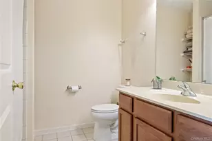 11 Cobblestone Ln, Middletown, NY 10940 - Photo 25