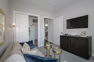 39 Sutton Ct, Mount Sinai, NY 11766 - Photo 9