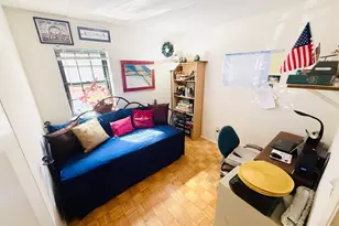 68-09 242nd St, Little Neck, NY 11362 - Photo 5