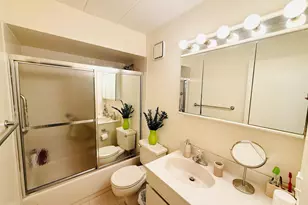 68-09 242nd St, Little Neck, NY 11362 - Photo 9