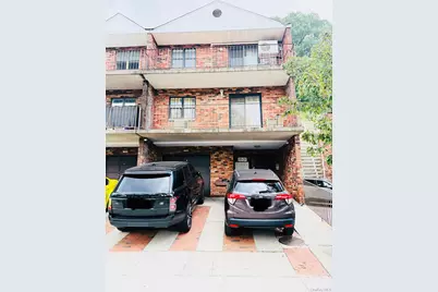 68-09 242nd Street #33A, Little Neck, NY 11362 - Photo 1