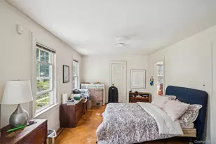 21 Connecticut Ave, Freeport, NY 11520 - Photo 13