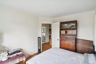 21 Connecticut Ave, Freeport, NY 11520 - Photo 19