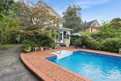 21 Connecticut Avenue, Freeport, NY 11520 - Photo 27