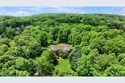 3893 Route 82, Millbrook, NY 12545 - Photo 15