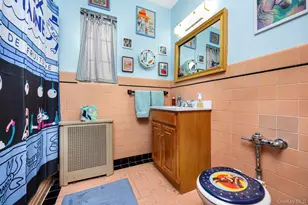 631-27 Fitchett St, Rego Park, NY 11374 - Photo 17