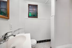 631-27 Fitchett St, Rego Park, NY 11374 - Photo 27