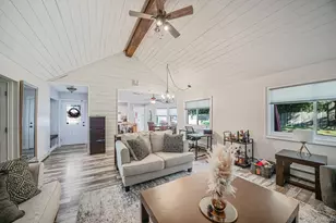 9 Carston St W, Selden, NY 11784 - Photo 5