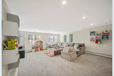 9 Carston Street W, Selden, NY 11784 - Photo 13