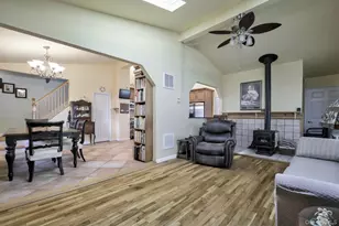 4 E Hill Dr, Smithtown, NY 11787 - Photo 7