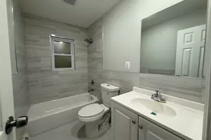 9 Holt St, Amityville, NY 11701 - Photo 27