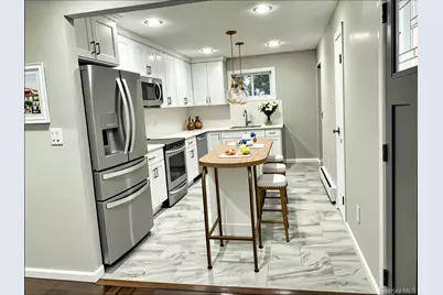 9 Holt Street, Amityville, NY 11701 - Photo 3