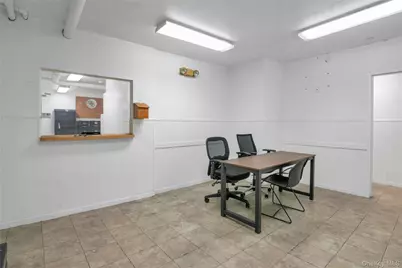 2400 Davidson Avenue #Ground FL Office, Bronx, NY 10468 - Photo 3