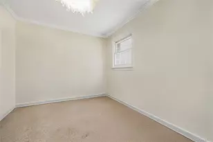 76-27 175th St, Fresh Meadows, NY 11366 - Photo 17