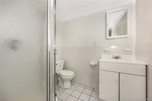 76-27 175th St, Fresh Meadows, NY 11366 - Photo 25