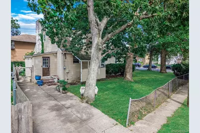 362 Langdon Boulevard, Rockville Centre, NY 11570 - Photo 3